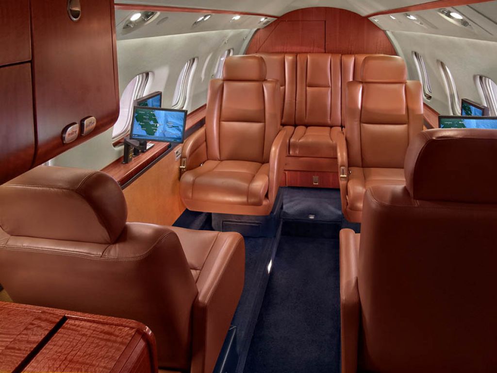 jet aziendale Bombardier Learjet 55